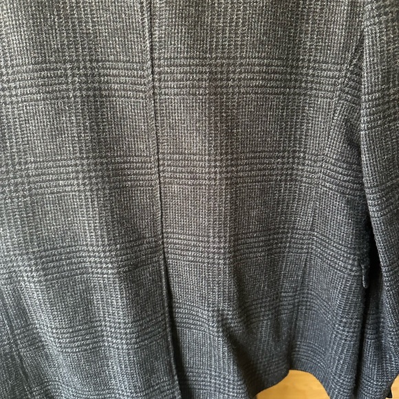 Dolce & Gabbana Gray Check Wool Blazer 46R (EU 56) – Italian Tailoring - Picture 3 of 6